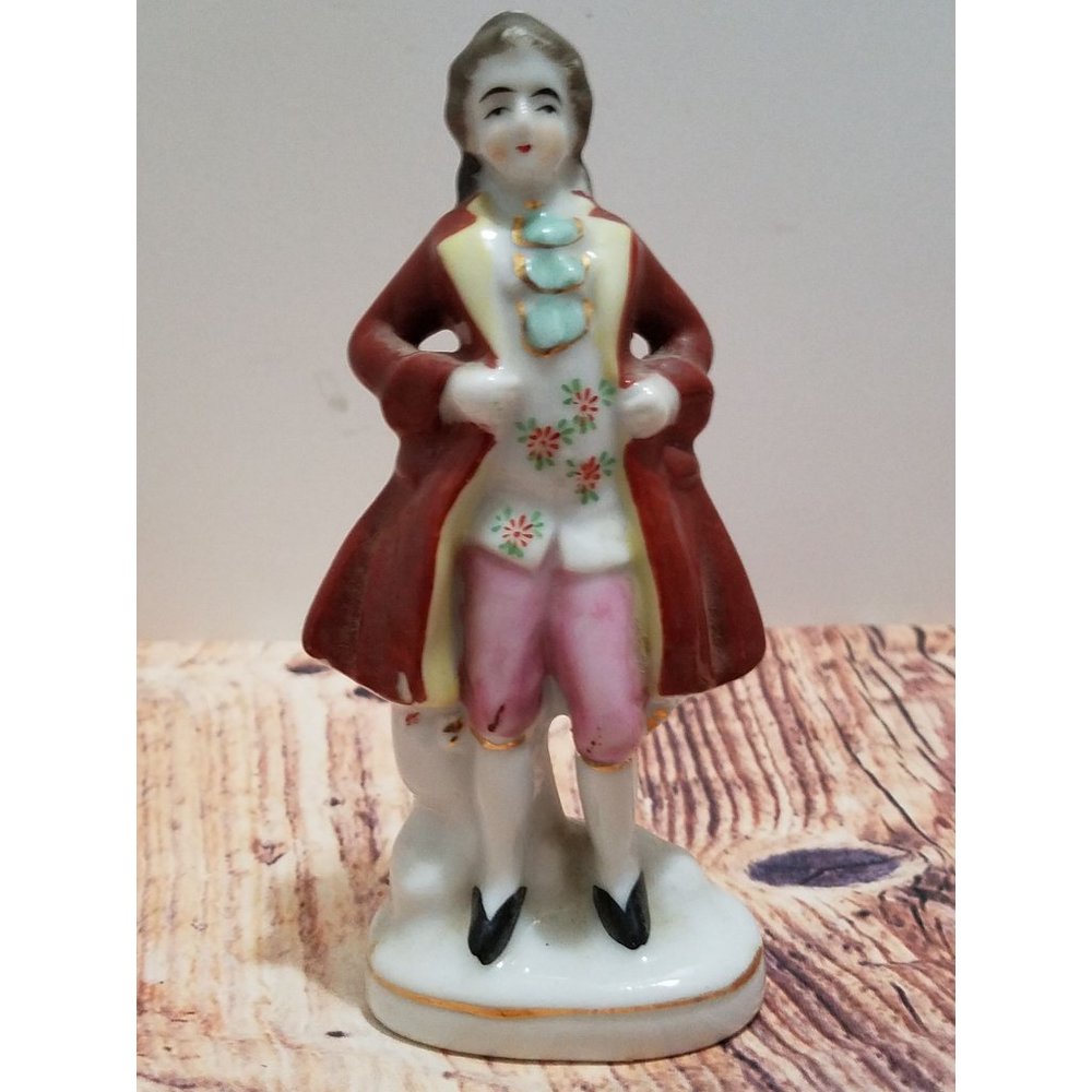 Colonial Figurine Made In Occupied Japan Vintage